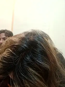 Snapshot of zoyarathore chatting on April 4, 6:16 pm zoyarathore online show from April 4, 6:16 pm