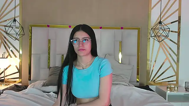 Snapshot of maddy_jaclsonw chatting on September 9, 12:26 pm maddy jaclsonw online show from September 9, 12:26 pm