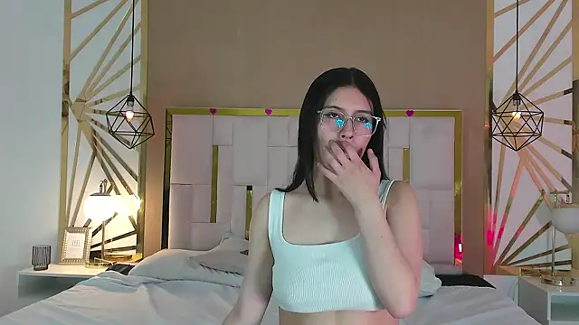 Snapshot of maddy_jaclsonw chatting on September 11, 12:05 pm maddy jaclsonw online show from September 11, 12:05 pm