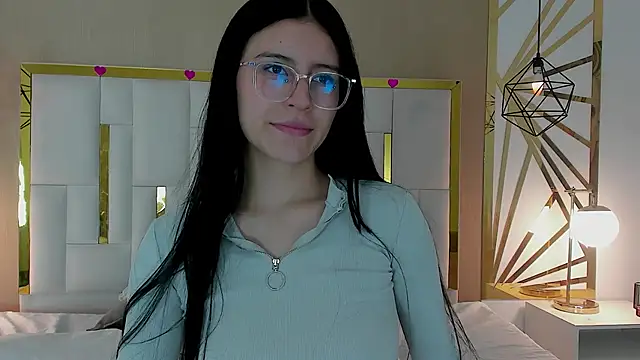 Snapshot of maddy_jaclsonw chatting on September 15, 12:05 pm maddy jaclsonw online show from September 15, 12:05 pm