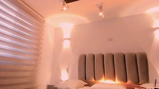 AlliceLover online show from January 7, 11:45 am