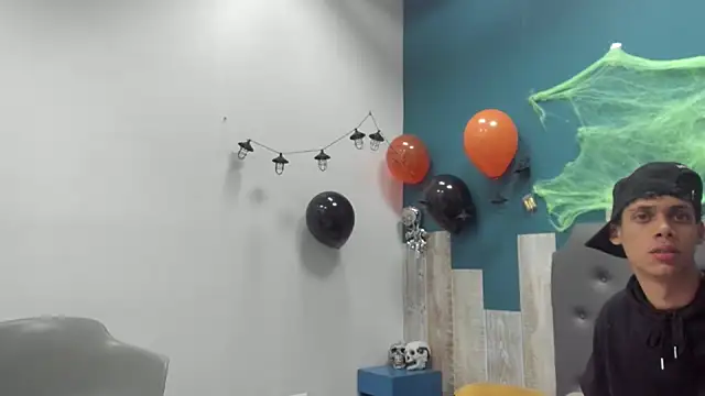 Ian1  online show from October 23, 11:09 am