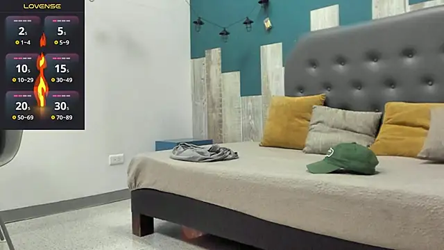 Ian1  online show from November 7, 12:27 pm