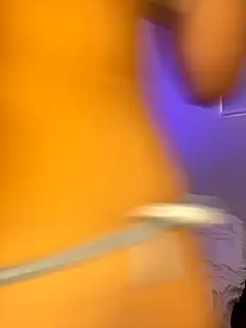 Lia  1 online show from September 27, 9:20 pm