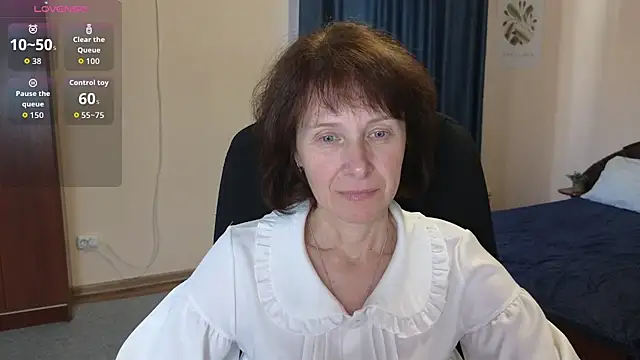 Snapshot of Lia_Tito chatting on October 11, 5:50 am Lia Tito online show from October 11, 5:50 am