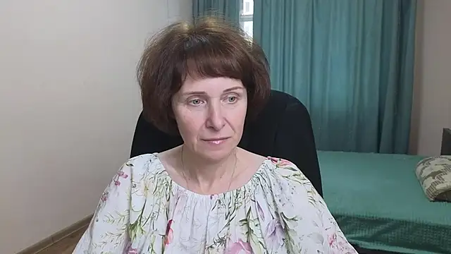 Snapshot of Lia_Tito chatting on October 22, 6:24 am Lia Tito online show from October 22, 6:24 am