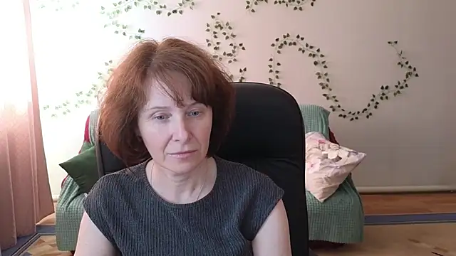 Lia Tito online show from June 10, 6:34 am