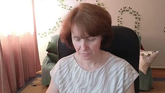 Lia Tito online show from June 12, 6:34 am