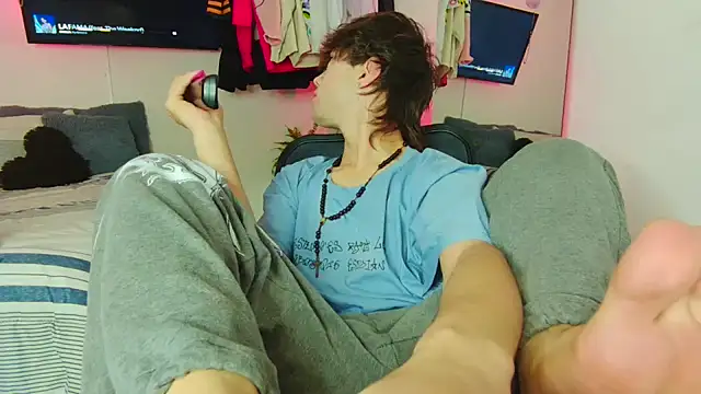 Tonerii online show from October 11, 6:06 pm