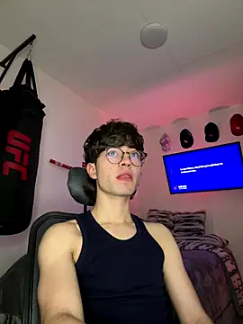 Tonerii online show from December 16, 1:32 am