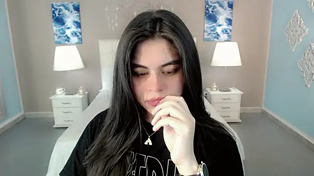 maddissonivanova online show from October 9, 7:12 pm