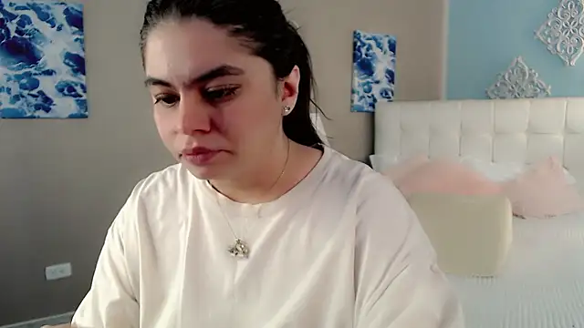 maddissonivanova online show from January 10, 6:53 pm