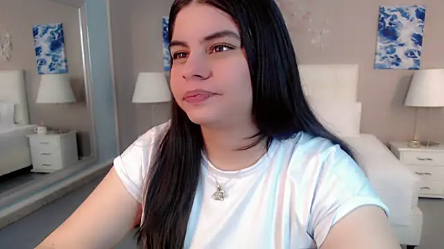 Snapshot of maddissonivanova chatting on February 27, 7:03 pm maddissonivanova online show from February 27, 7:03 pm