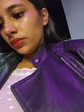 Lorena Mcfly online show from February 24, 9:07 am