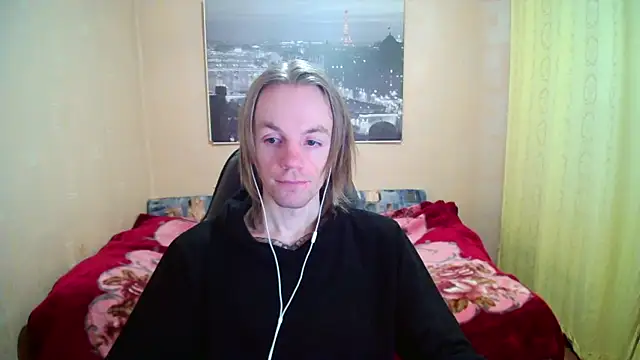 Snapshot of AdamDickens chatting on September 27, 9:42 pm AdamDickens online show from September 27, 9:42 pm