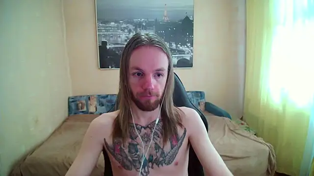 AdamDickens online show from June 2, 9:44 am