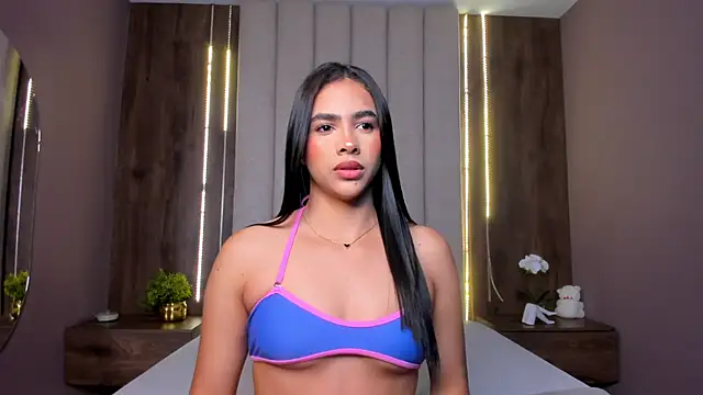 LucySalvatore  online show from September 20, 2:07 pm