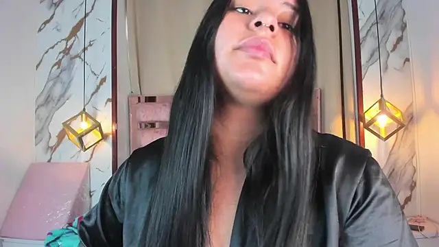 Snapshot of SamaelAndLilitt chatting on April 26, 11:30 am SamaelAndLilitt online show from April 26, 11:30 am