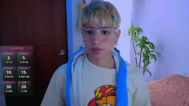 taichi bluy online show from December 15, 3:49 pm