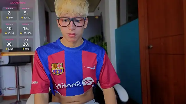 taichi bluy online show from January 31, 9:24 pm