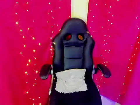 laxissh X online show from November 29, 2:25 am