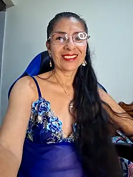 Snapshot of Natasha_50 chatting on April 18, 2:04 am Natasha 50 online show from April 18, 2:04 am