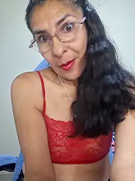 Snapshot of Natasha_50 chatting on June 9, 2:12 am Natasha 50 online show from June 9, 2:12 am