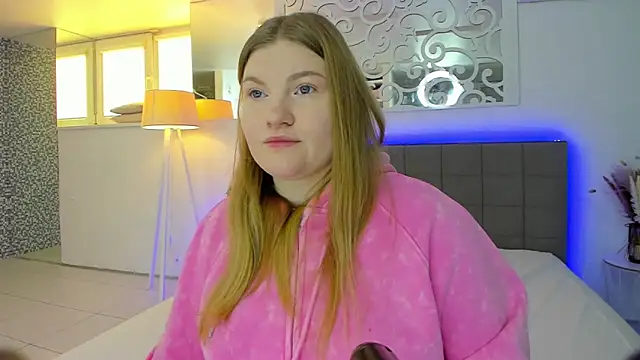 AshleyJoness online show from February 3, 6:00 am