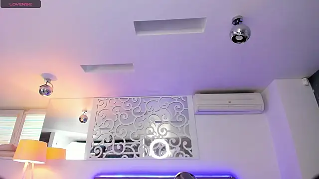 AshleyJoness online show from February 19, 6:42 am