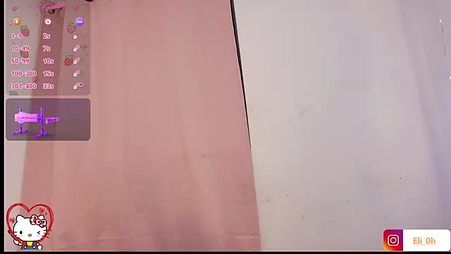 Snapshot of Emilyy_Queen chatting on April 3, 6:55 am Emilyy Queen online show from April 3, 6:55 am