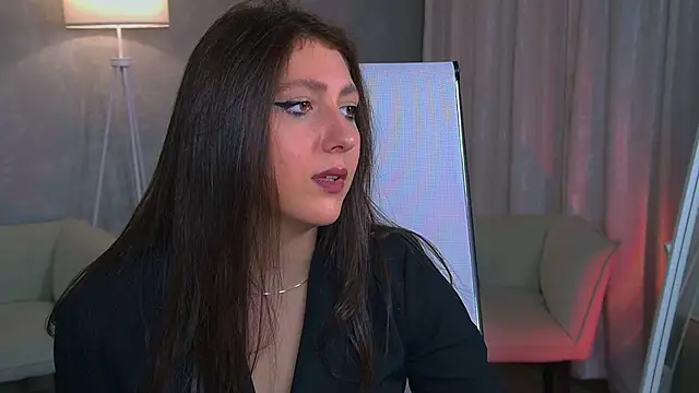 Mary Miiller online show from October 24, 10:00 am