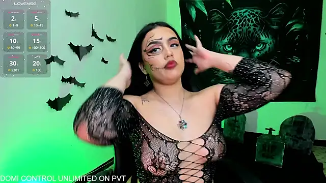 nicol ruizz online show from October 22, 11:59 pm