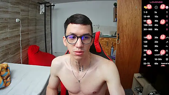 angelicious  online show from October 3, 12:24 pm