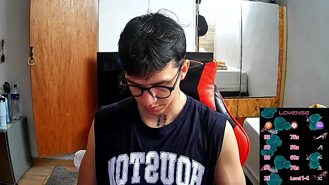 angelicious  online show from June 10, 12:37 pm
