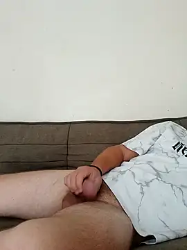 Makis09 online show from October 6, 9:07 am