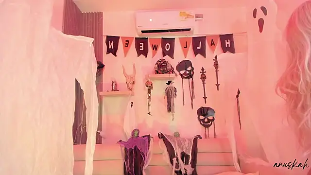 anuskah online show from October 13, 5:46 pm