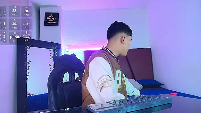 Lucass love online show from October 1, 1:17 pm