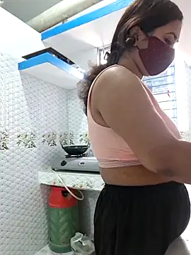 Snapshot of Bristy- chatting on February 22, 5:51 am Bristy- online show from February 22, 5:51 am