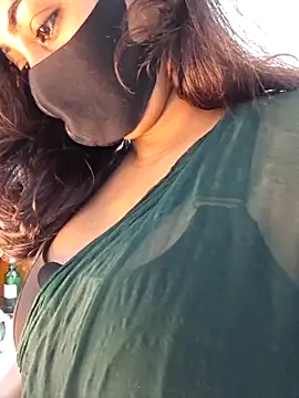 Snapshot of Bristy- chatting on February 26, 6:12 am Bristy- online show from February 26, 6:12 am