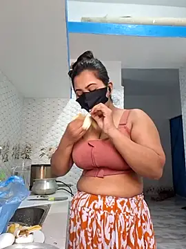 Snapshot of Bristy- chatting on March 15, 10:32 am Bristy- online show from March 15, 10:32 am