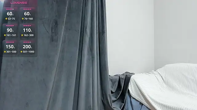 Snapshot of GraceBrawn chatting on July 16, 6:25 pm GraceBrawn online show from July 16, 6:25 pm