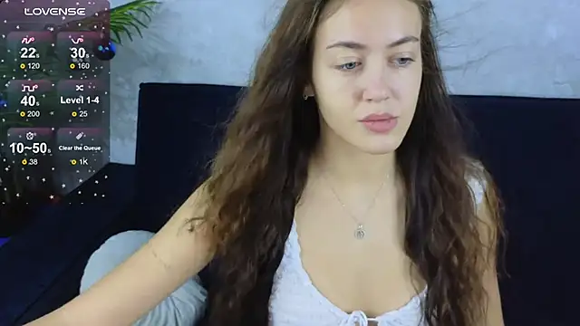 SaraMoren0 online show from December 19, 8:21 am