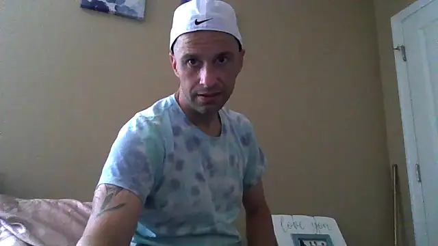 dik4cache online show from May 18, 3:40 pm