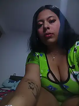 coonyhillss online show from August 2, 12:42 am