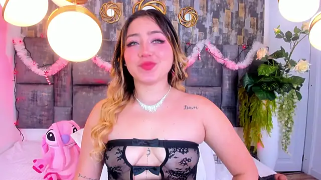 PatyLawrence online show from November 26, 4:02 am