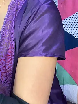 Snapshot of SEXY-SIMI-BHABI chatting on April 5, 4:04 pm SEXY-SIMI-BHABI online show from April 5, 4:04 pm