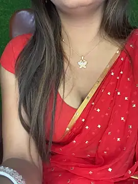 Snapshot of SEXY-SIMI-BHABI chatting on April 7, 9:10 am SEXY-SIMI-BHABI online show from April 7, 9:10 am