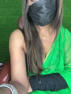 Snapshot of SEXY-SIMI-BHABI chatting on April 8, 9:20 am SEXY-SIMI-BHABI online show from April 8, 9:20 am