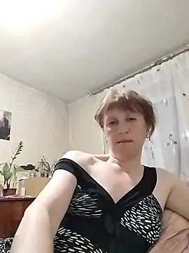 Flower2931 online show from April 2, 7:22 pm