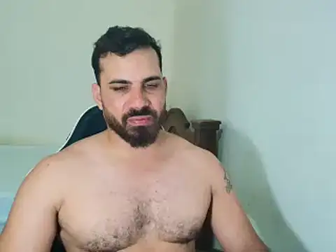 Snapshot of max_love255 chatting on October 9, 7:45 pm max love255 online show from October 9, 7:45 pm